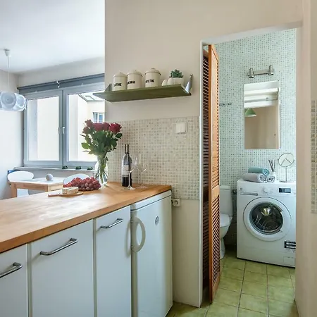 Apartment Sleepwithus Tamka 40 *
